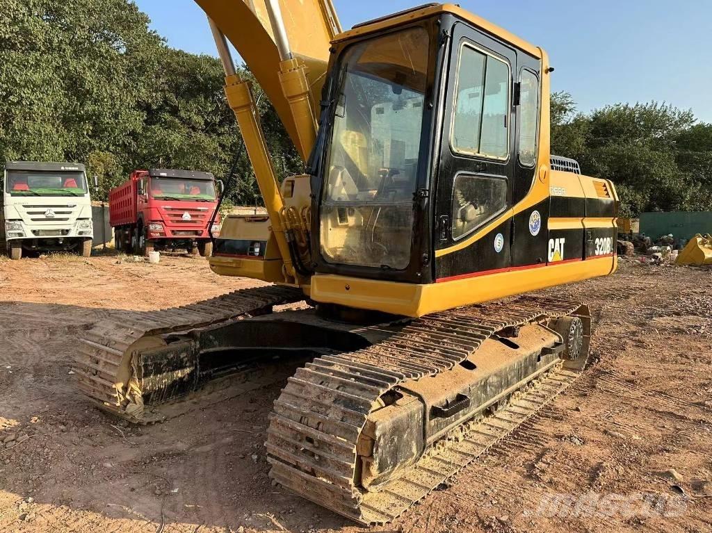 CAT 320 B Bageri guseničari