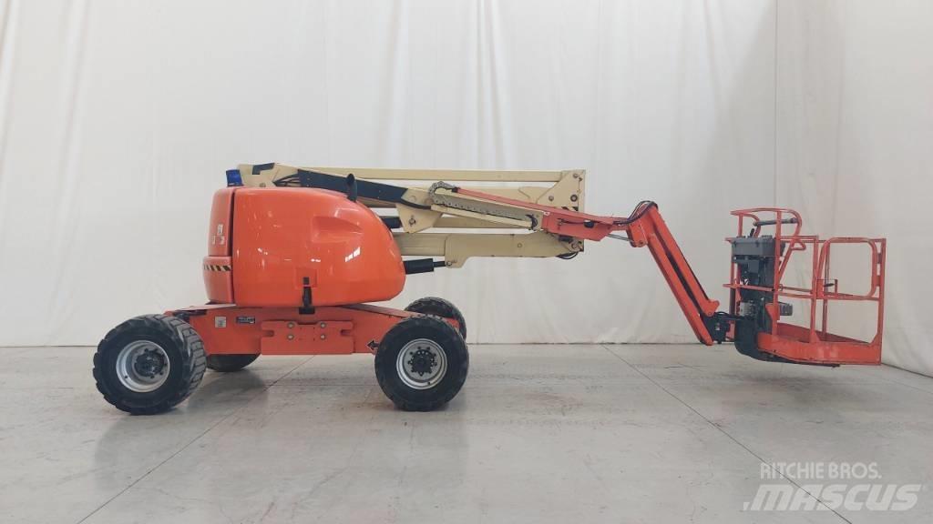 JLG 450 AJ Zglobne podizne platforme