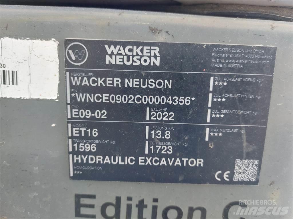 Wacker Neuson ET16 Bageri guseničari