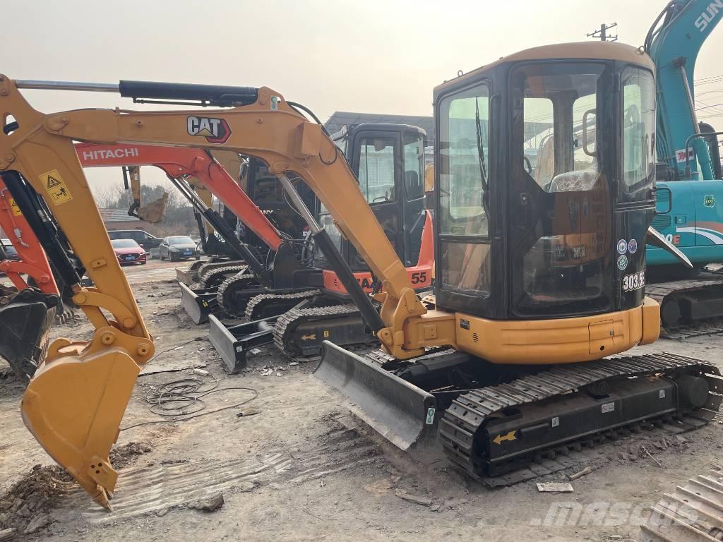 CAT 303 Mini bageri < 7t