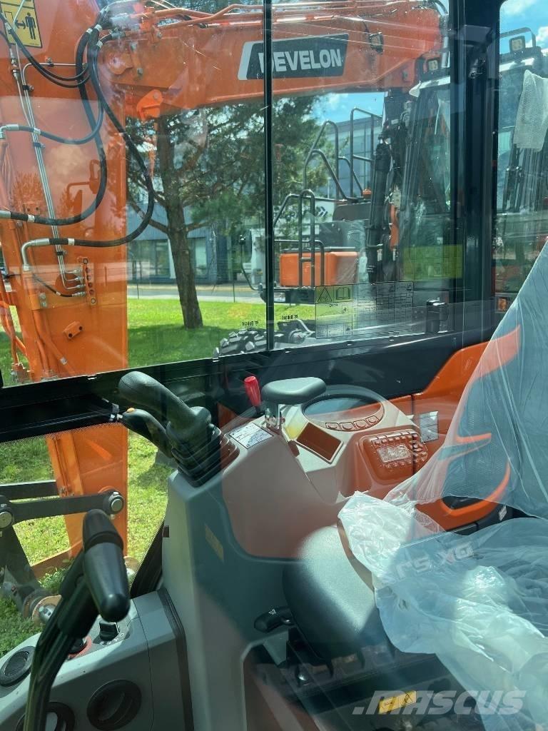 Doosan DX 19 Bageri guseničari