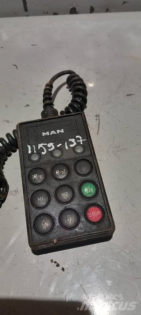 MAN TGA.    4460561390 Elektronika