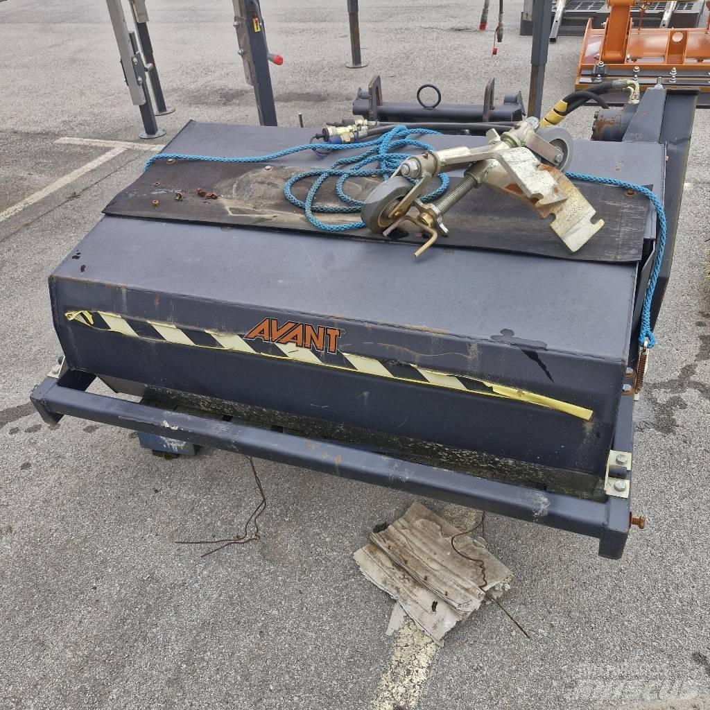 Avant brush A1177 Mašine za čišćenje