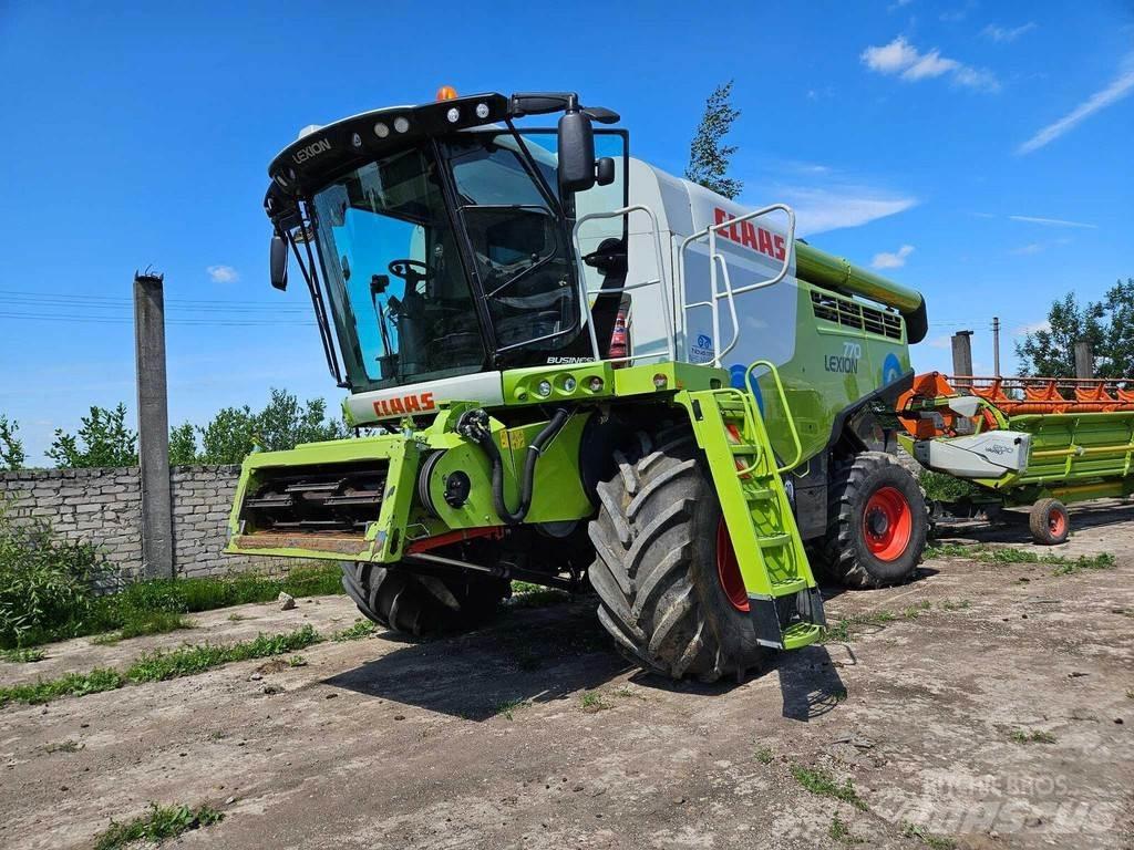 CLAAS Lexion 770 Kombajni