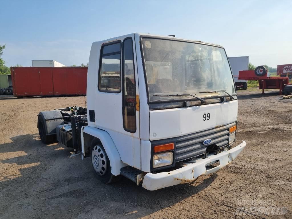 Ford CARGO 0713 Ostali kamioni