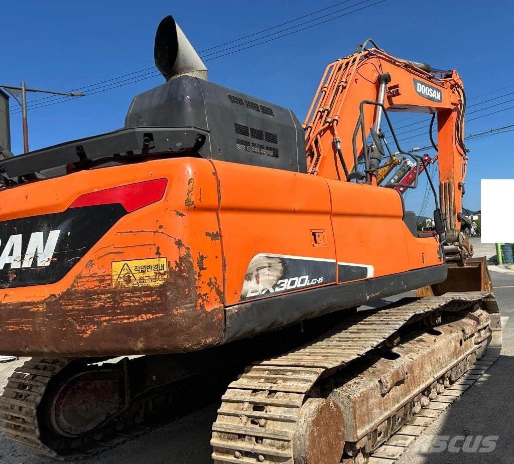 Doosan DX 300 LC-3 Bageri guseničari