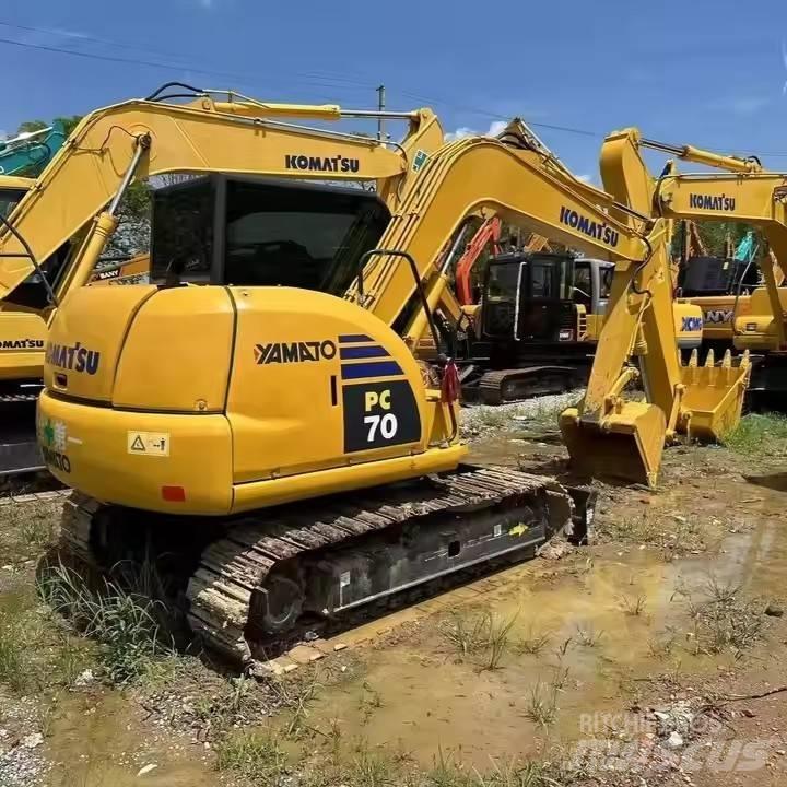 Komatsu PC70 Bageri guseničari