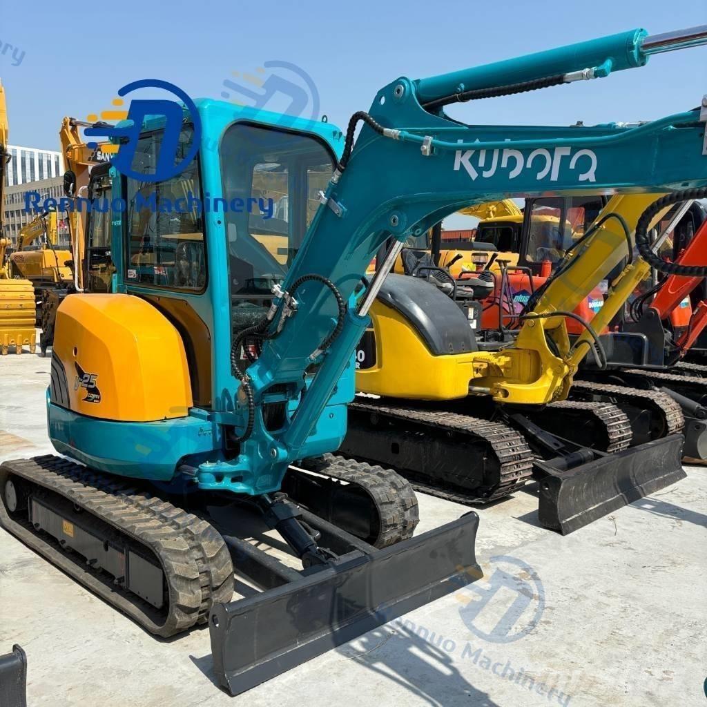 Kubota U 20 Mini bageri < 7t