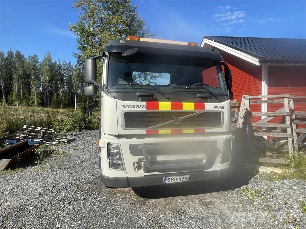 Volvo FM9 Kamioni za podizanje kablova