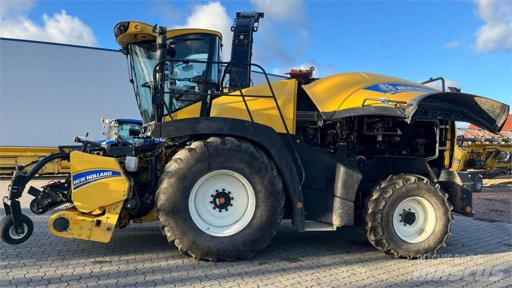 New Holland FR 550 Mašine za stočnu hranu sa sopstvenim pogonom