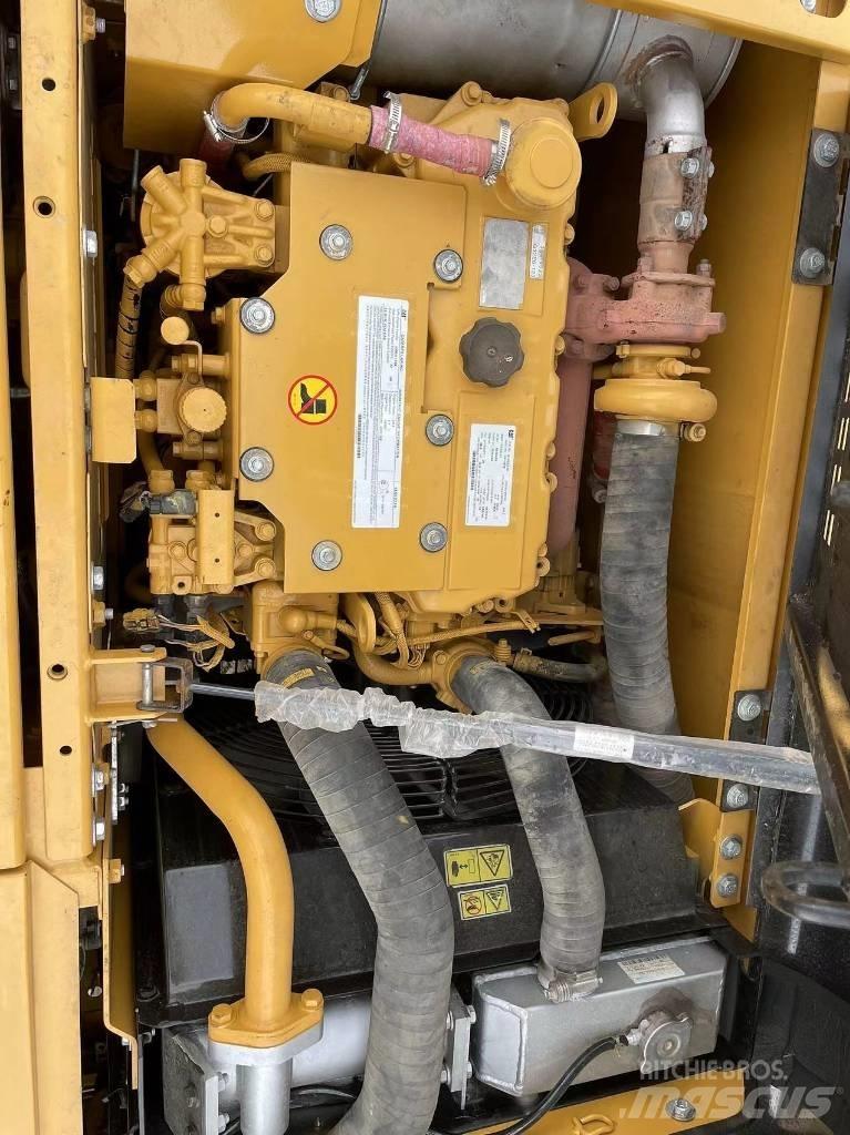 CAT 313GC Bageri guseničari