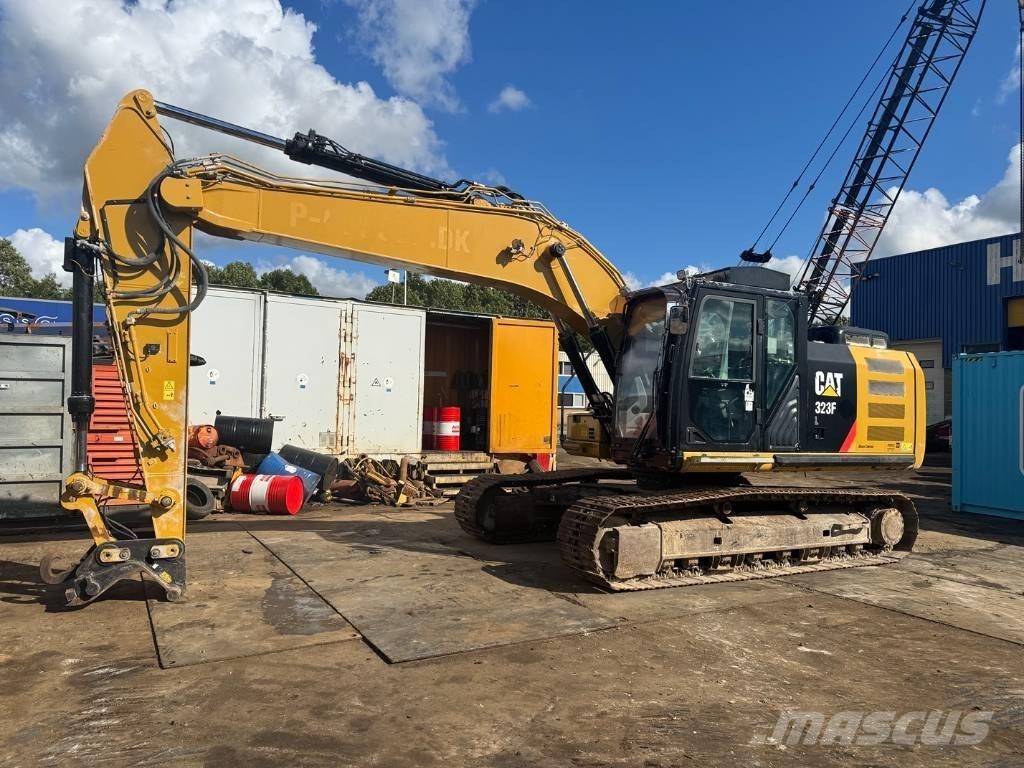 CAT 323 F L Bageri guseničari