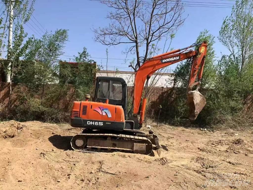 Doosan DH 55-V Mini bageri < 7t