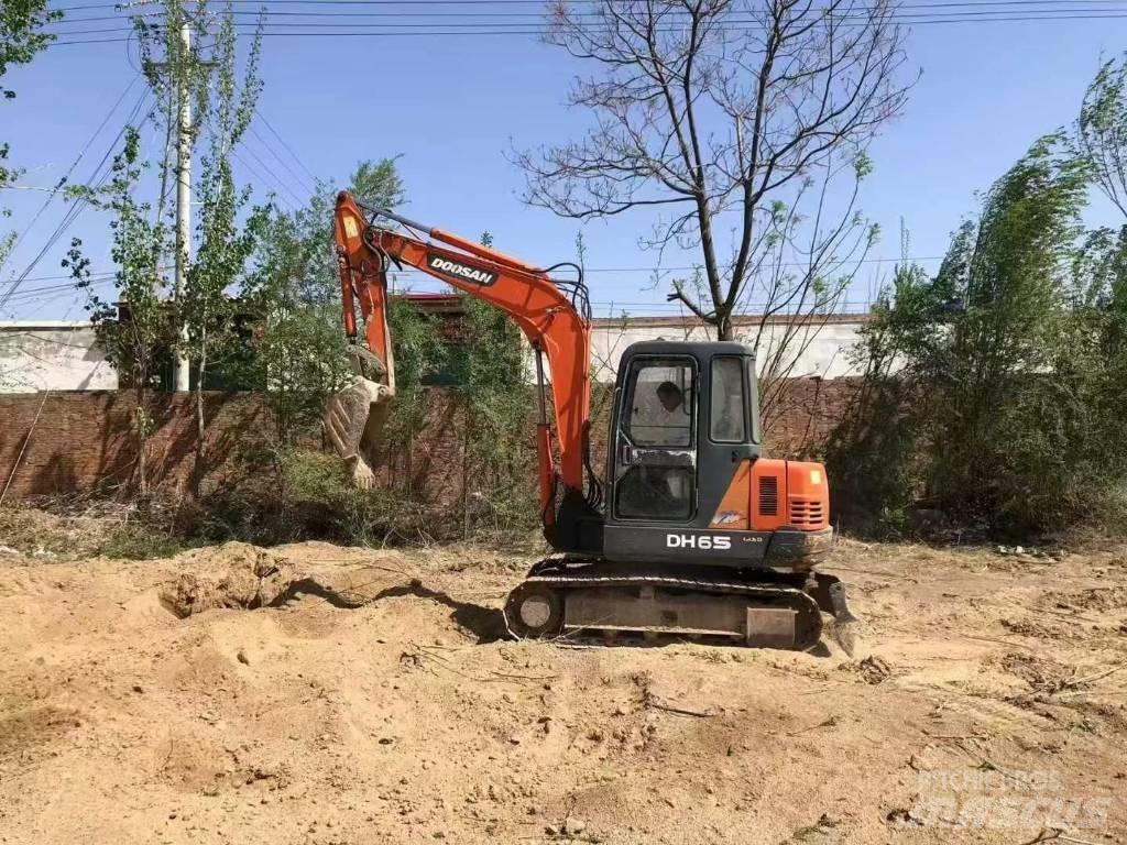 Doosan DH 55-V Mini bageri < 7t