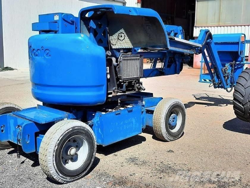 Genie Z 45/25 J Zglobne podizne platforme