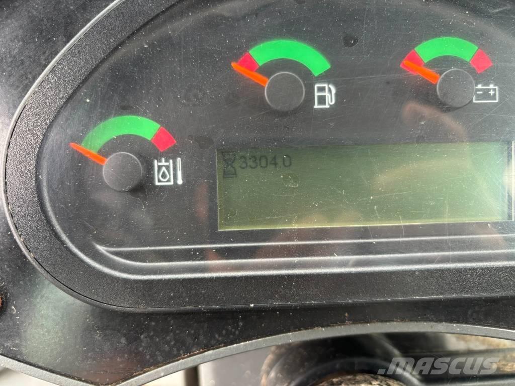 CAT 906 M Utovarivači na točkove
