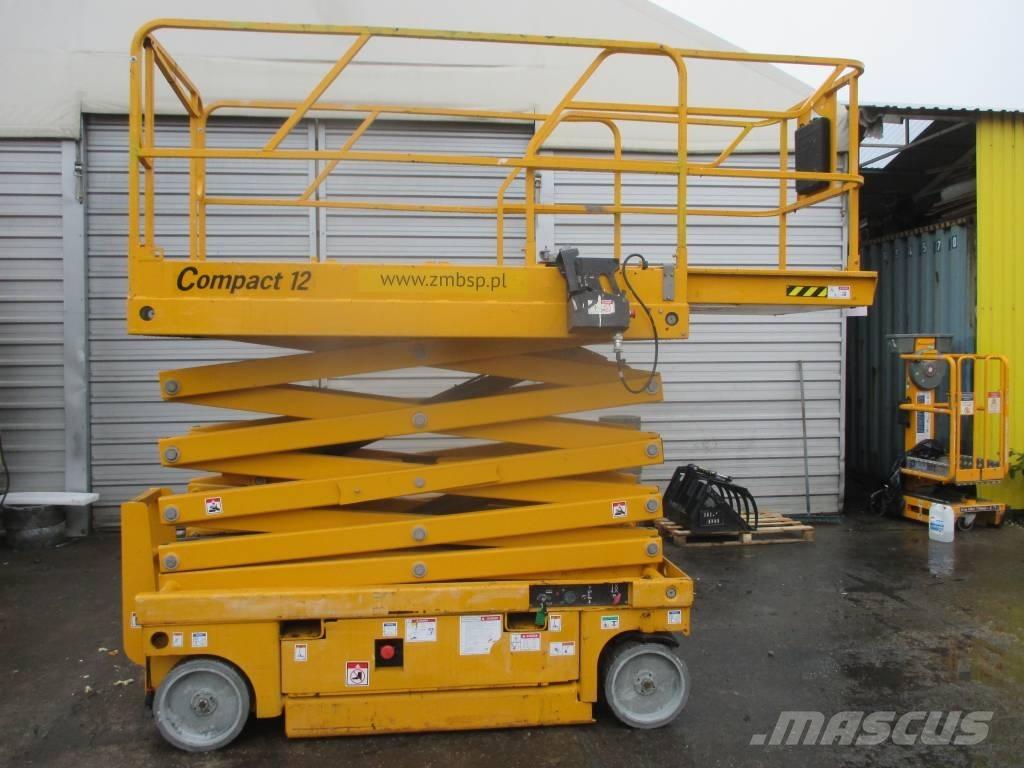 Haulotte Compact 12 Makazaste platforme