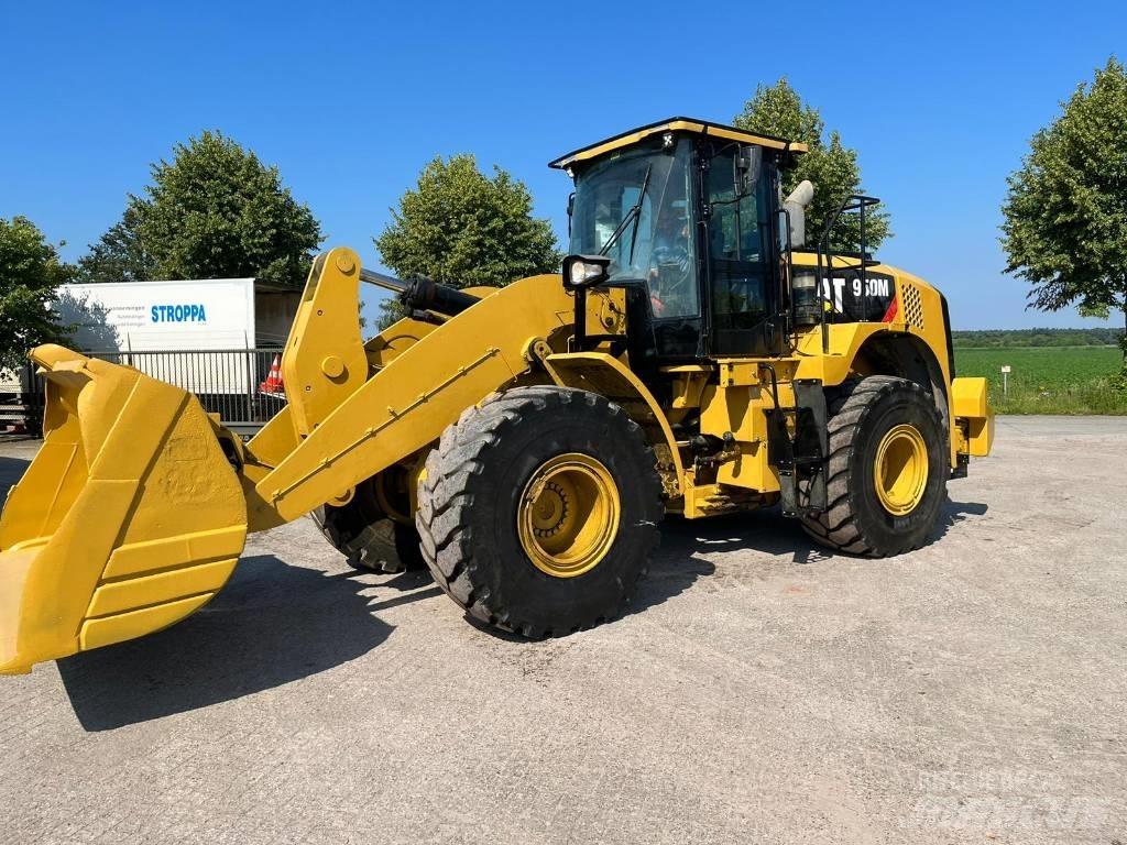 CAT 950M Utovarivači na točkove