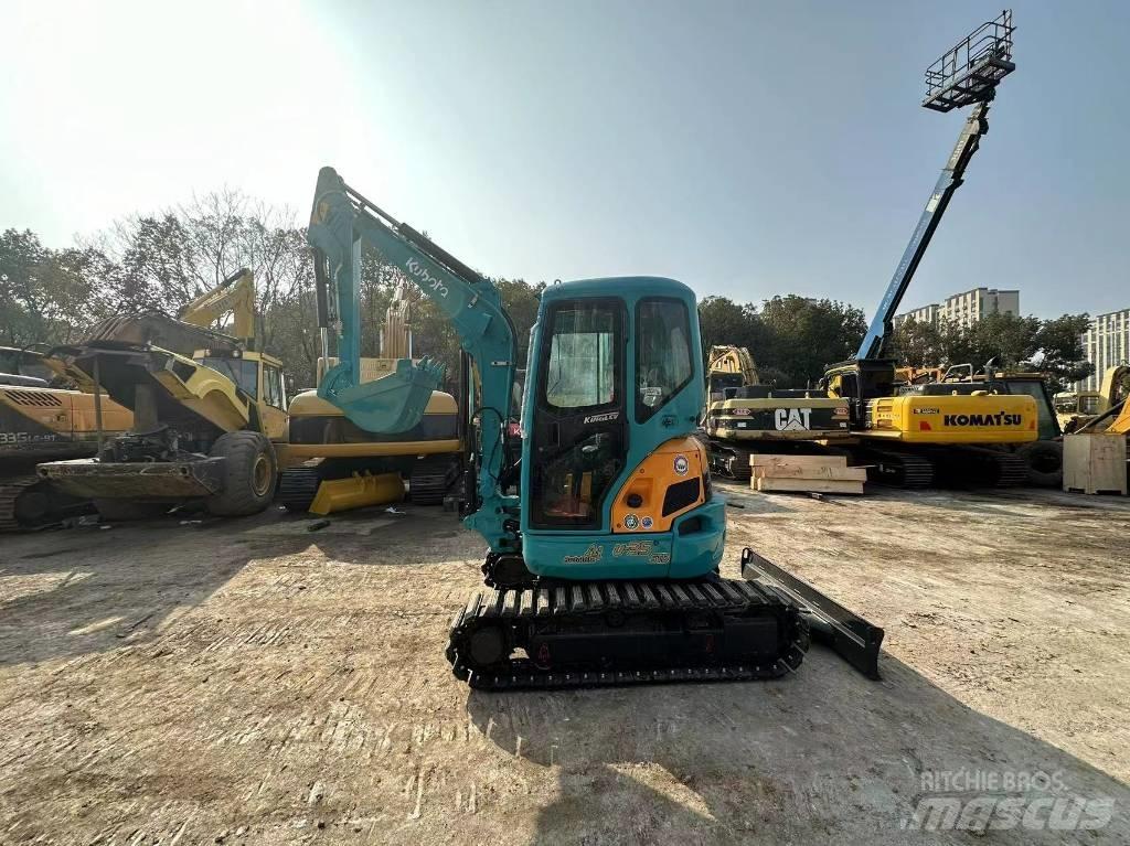 Kubota U 35 Mini bageri < 7t