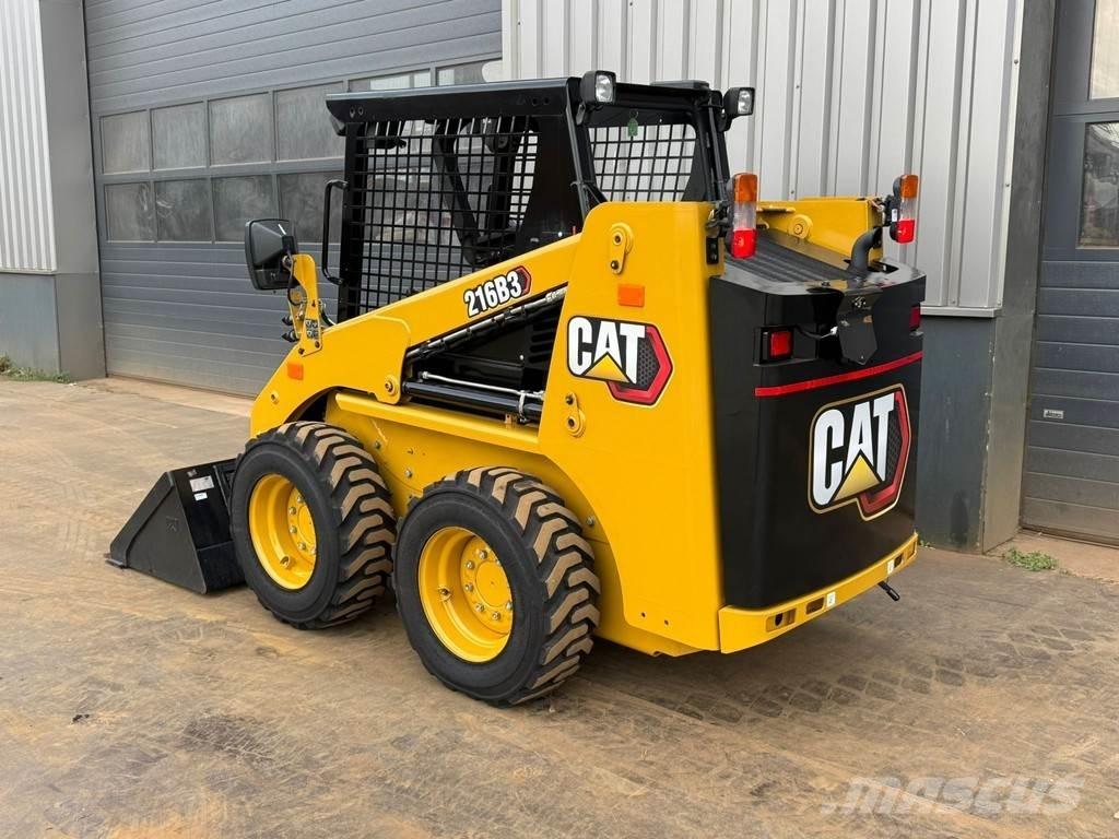 CAT 216B3 Utovarivači na točkove