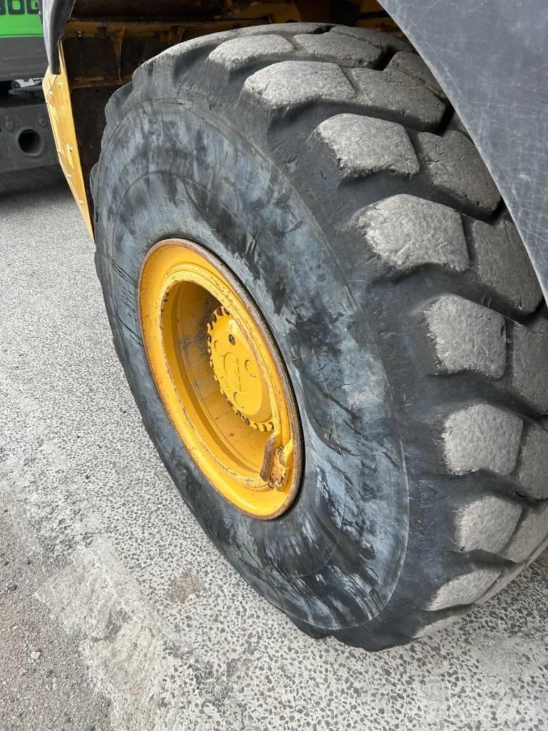 Bell B 30 E Zglobni damperi