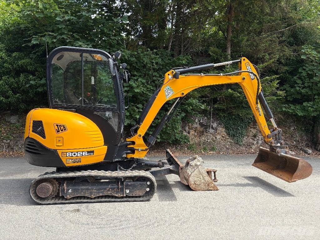 JCB 8026 CTS Mini bageri < 7t