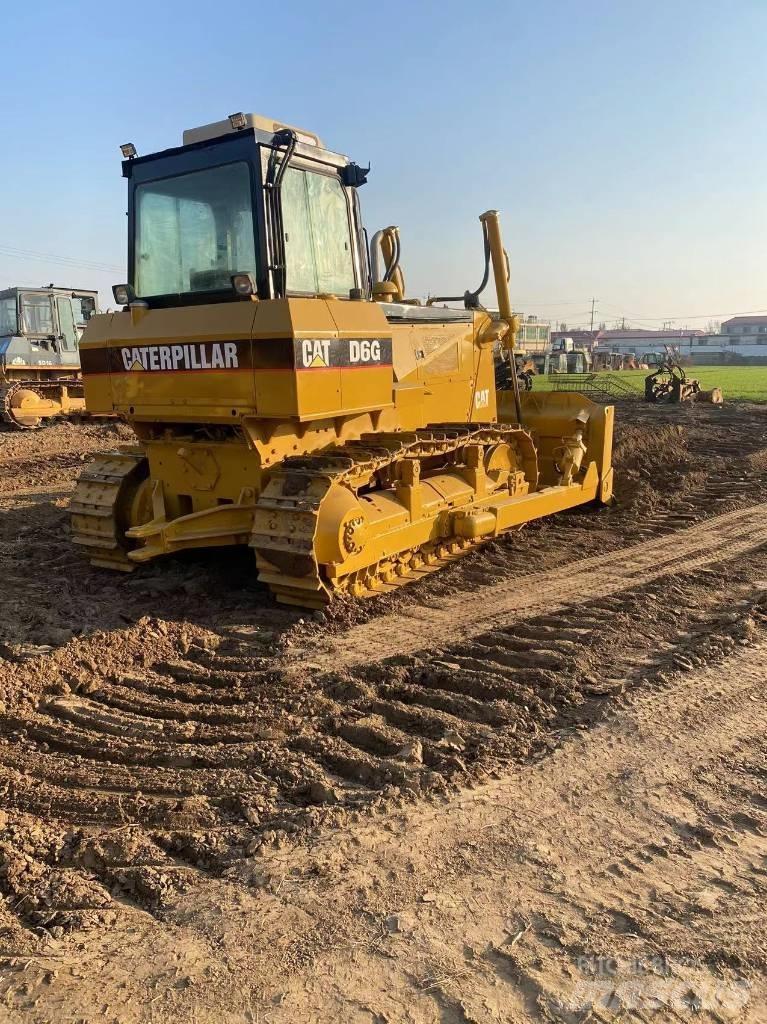 CAT D 6 G Buldožeri guseničari