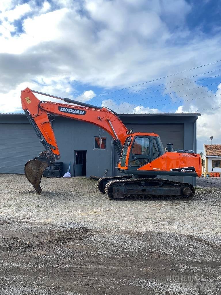 Doosan DX 220 NLC Bageri guseničari