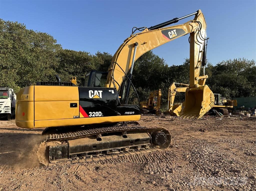 CAT 320 D Bageri guseničari