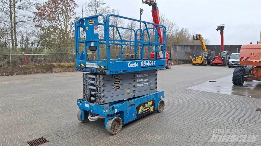 Genie GS4047 Makazaste platforme