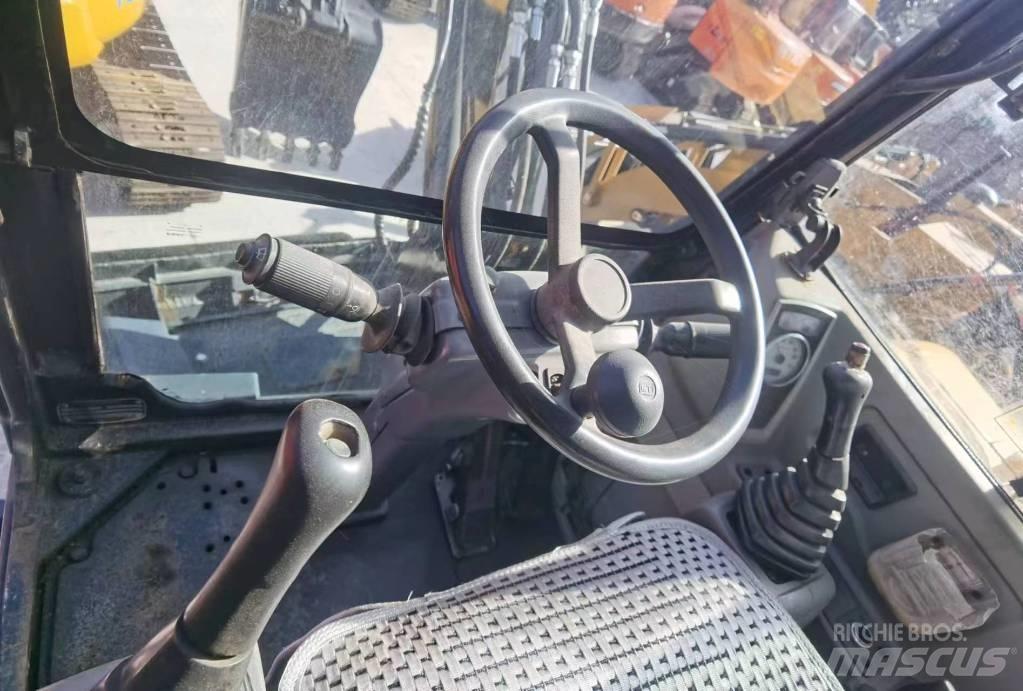 Hyundai Robex 60 W Bageri točkaši
