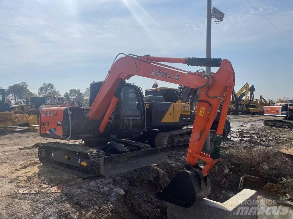 Hitachi 60 Bageri guseničari