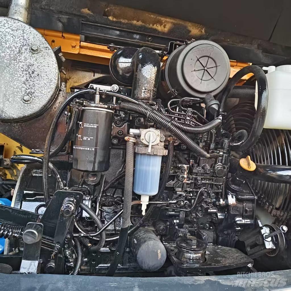 Hyundai Robex 60 VS Mini bageri < 7t
