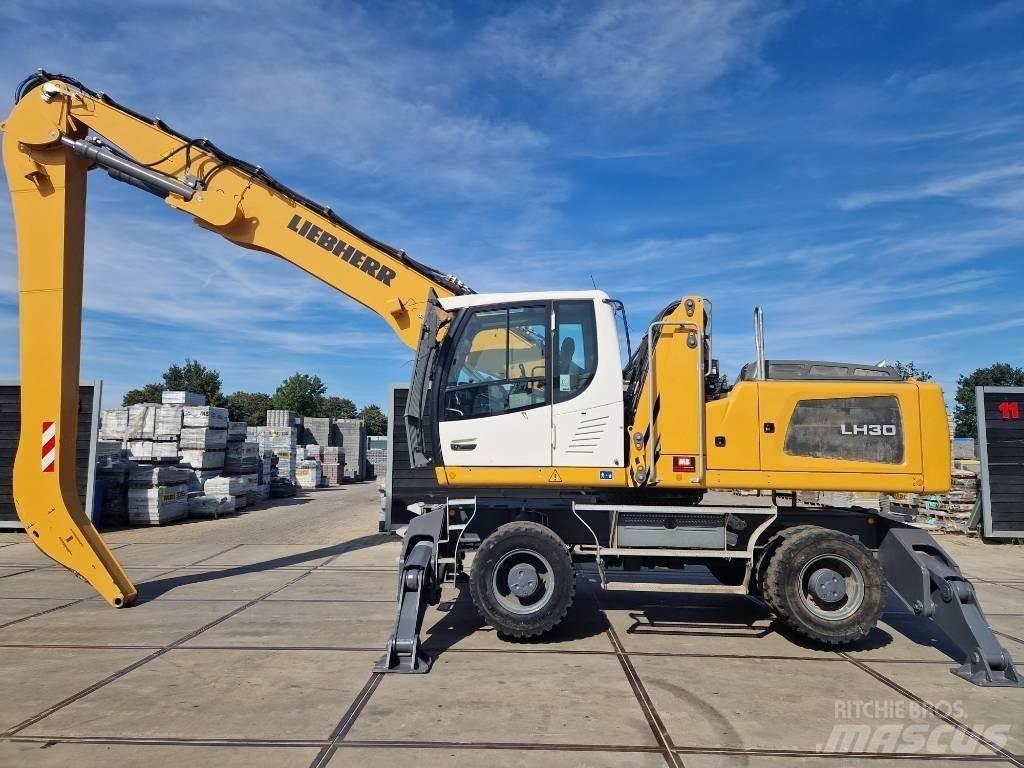 Liebherr LH 30 M Bageri za prenos primarnih/sekundarnih sirovina