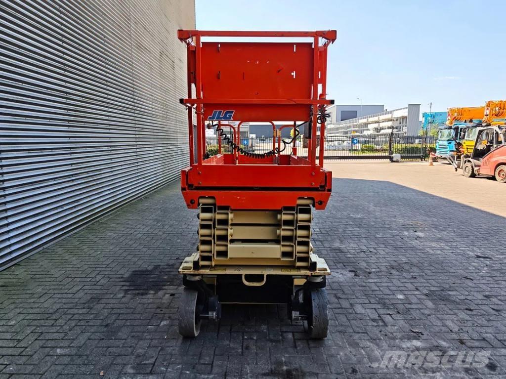 JLG 3246 ES Makazaste platforme