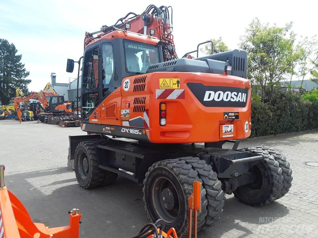 Doosan DX 165 W-5 Bageri točkaši