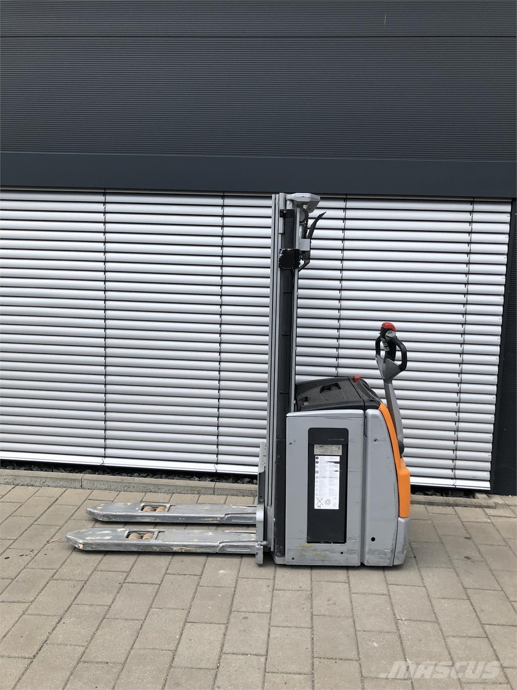 Still EXV 16 Samopogonski ručni viljuškari