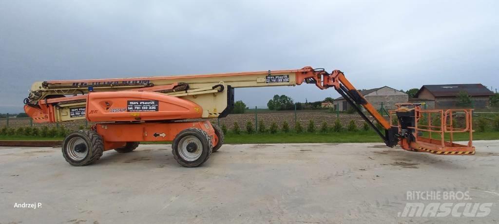 JLG 1250 AJP Zglobne podizne platforme