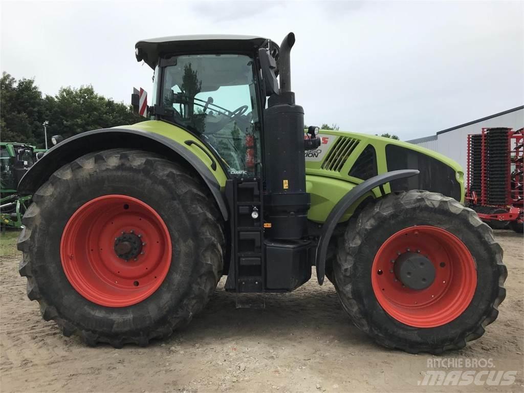 CLAAS Axion 950 Traktori