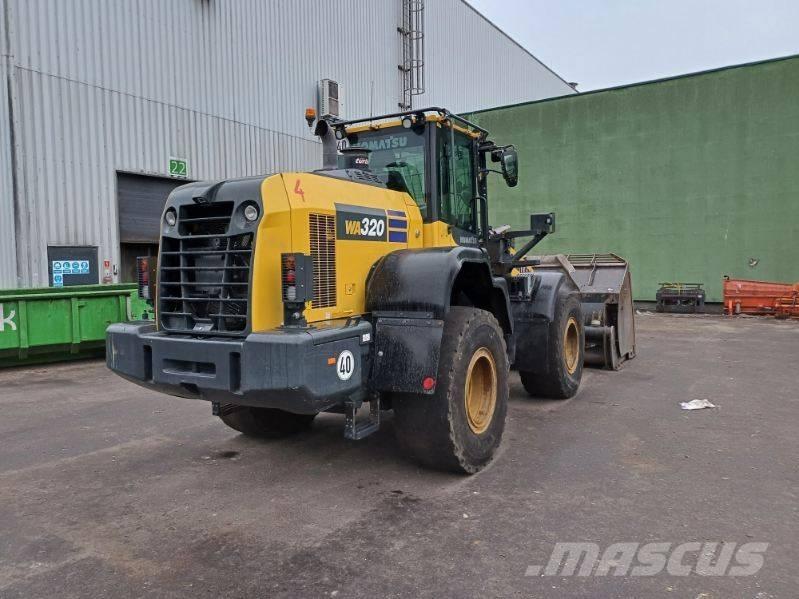 Komatsu WA 320-8 Utovarivači na točkove