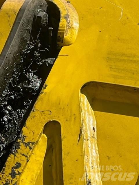 Menzi Muck M545A Bageri točkaši