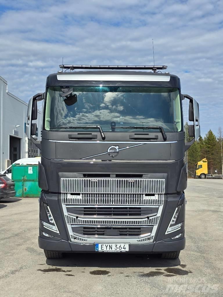 Volvo FH16 750 Kiperi kamioni