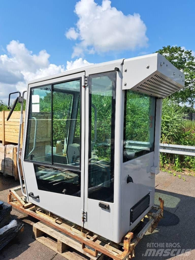 Fuchs D & E Cabin Kabine i unutrašnjost