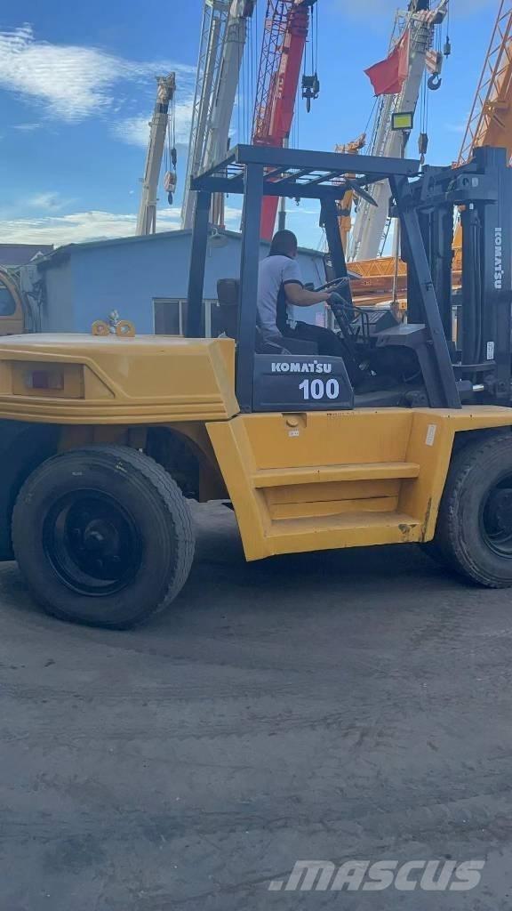 Komatsu 10 Ton Dizelski viljuškari