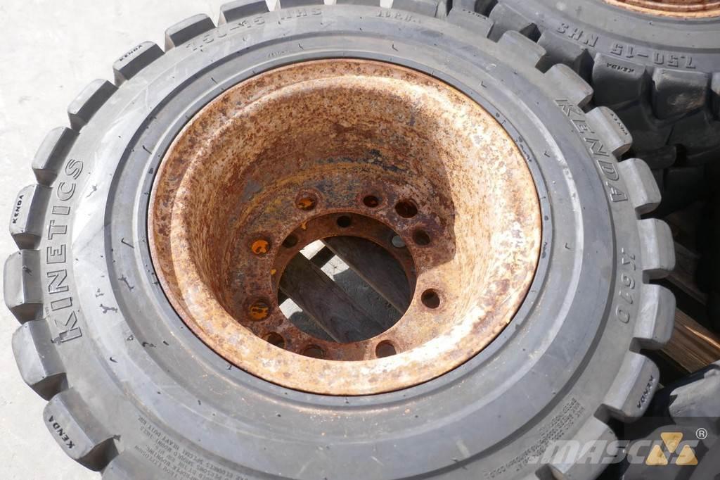 Kenda 7.50-15 Gume, točkovi i felne