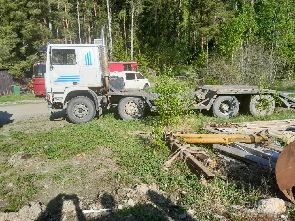 Volvo F12 Kamioni sa otvorenim sandukom