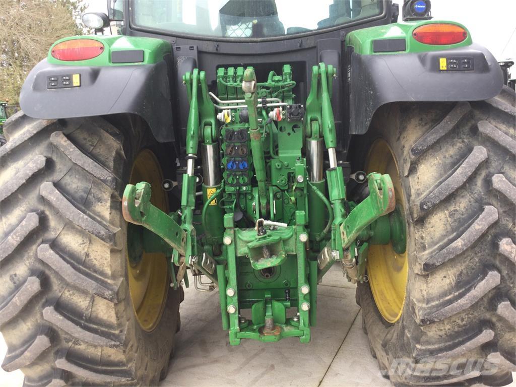 John Deere 6R155 Traktori