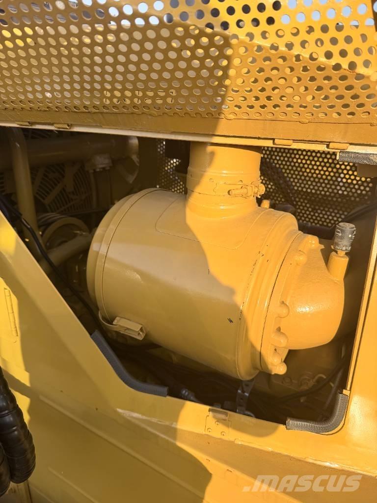 CAT D 7 G Buldožeri guseničari