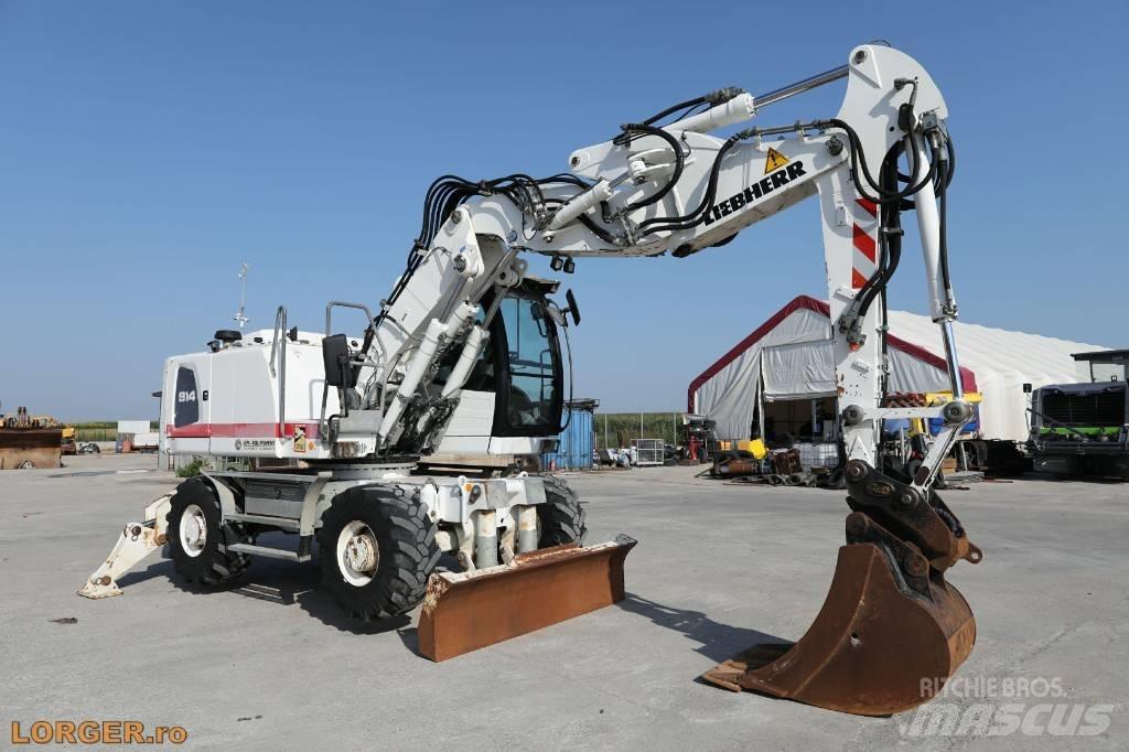 Liebherr A 914 Bageri točkaši