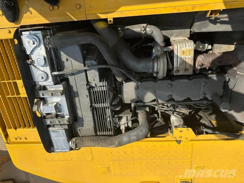 Komatsu PC 220-8 Bageri guseničari
